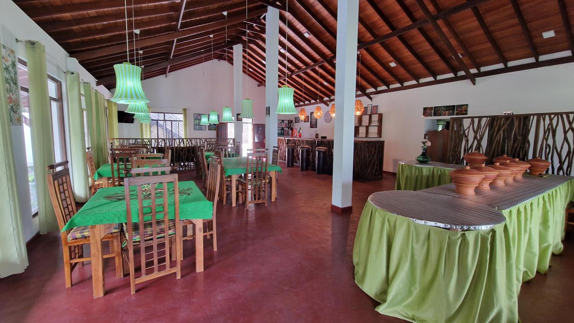 Ella Wild Waterfall Inn Esterno foto